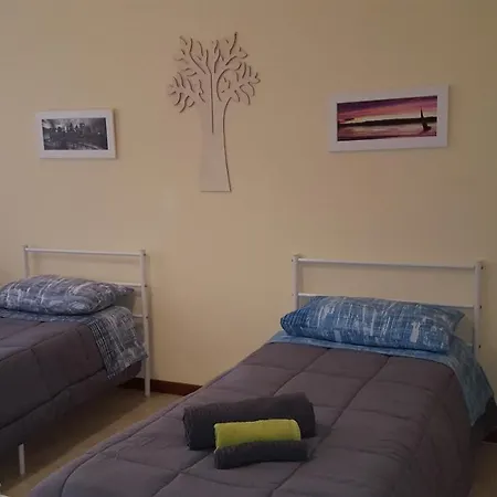 Uso Turistico Vicino San Giovanni דירה